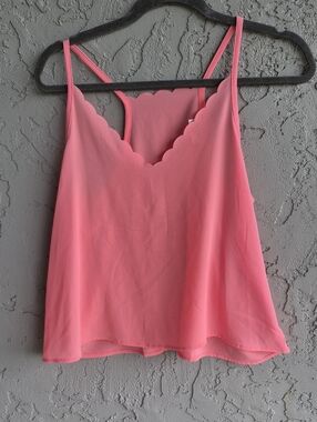 h.i.p. Pink Scalloped V-Neck Camisole